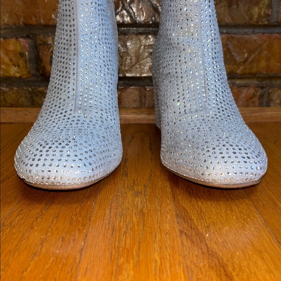 Top Moda *NEW* HESTER-15 Ankle Boots Block Heel Rhinestone Bling Sliver Zip 10 - Picture 11 of 15